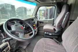 2020 PETERBILT 579